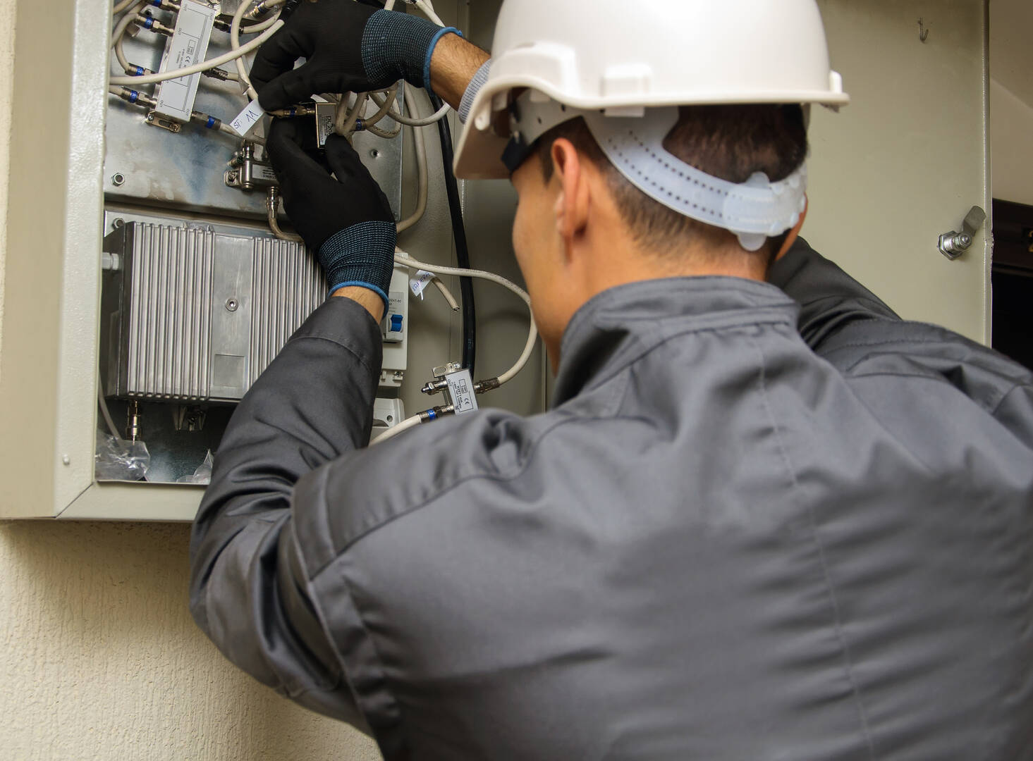 Find Electricians Lincoln CA