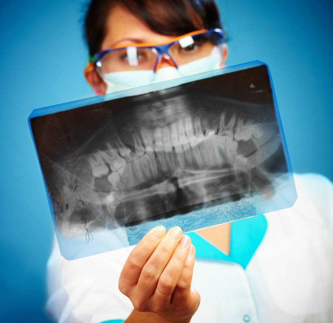 Dental Surgeon Jackson MS
