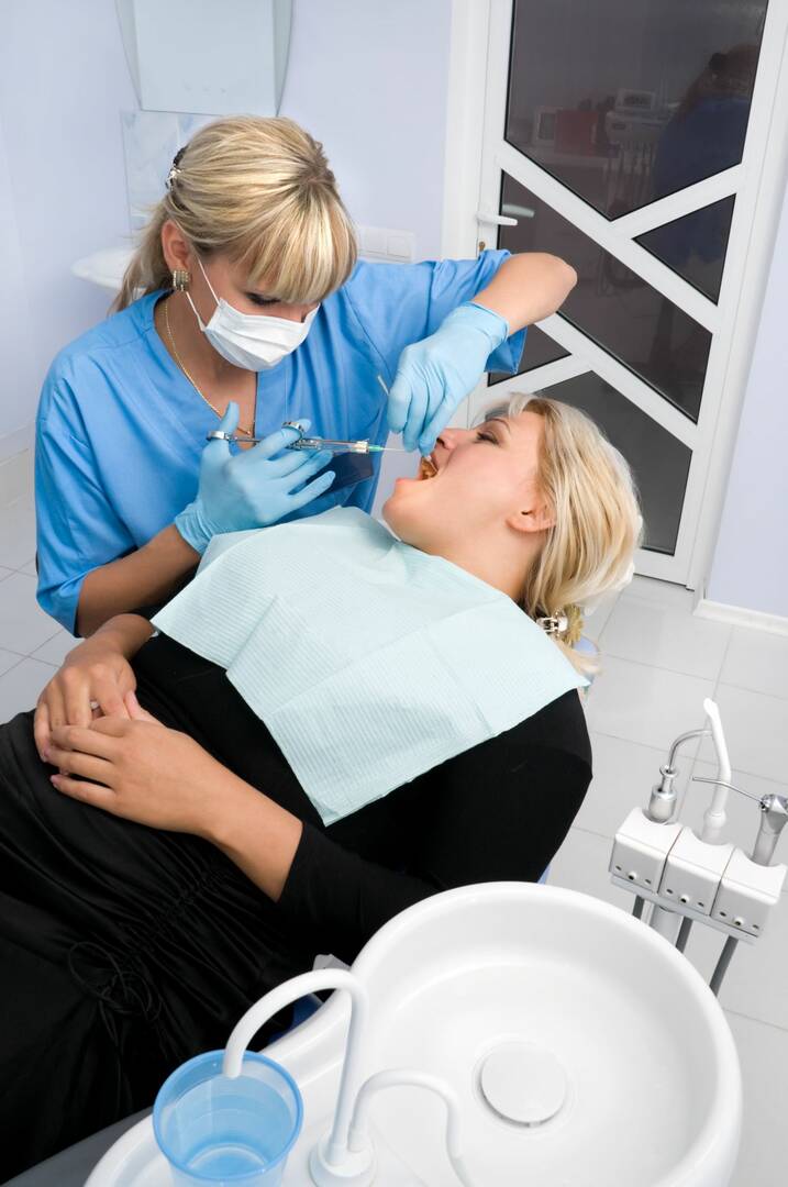 Dentist Memphis Tn